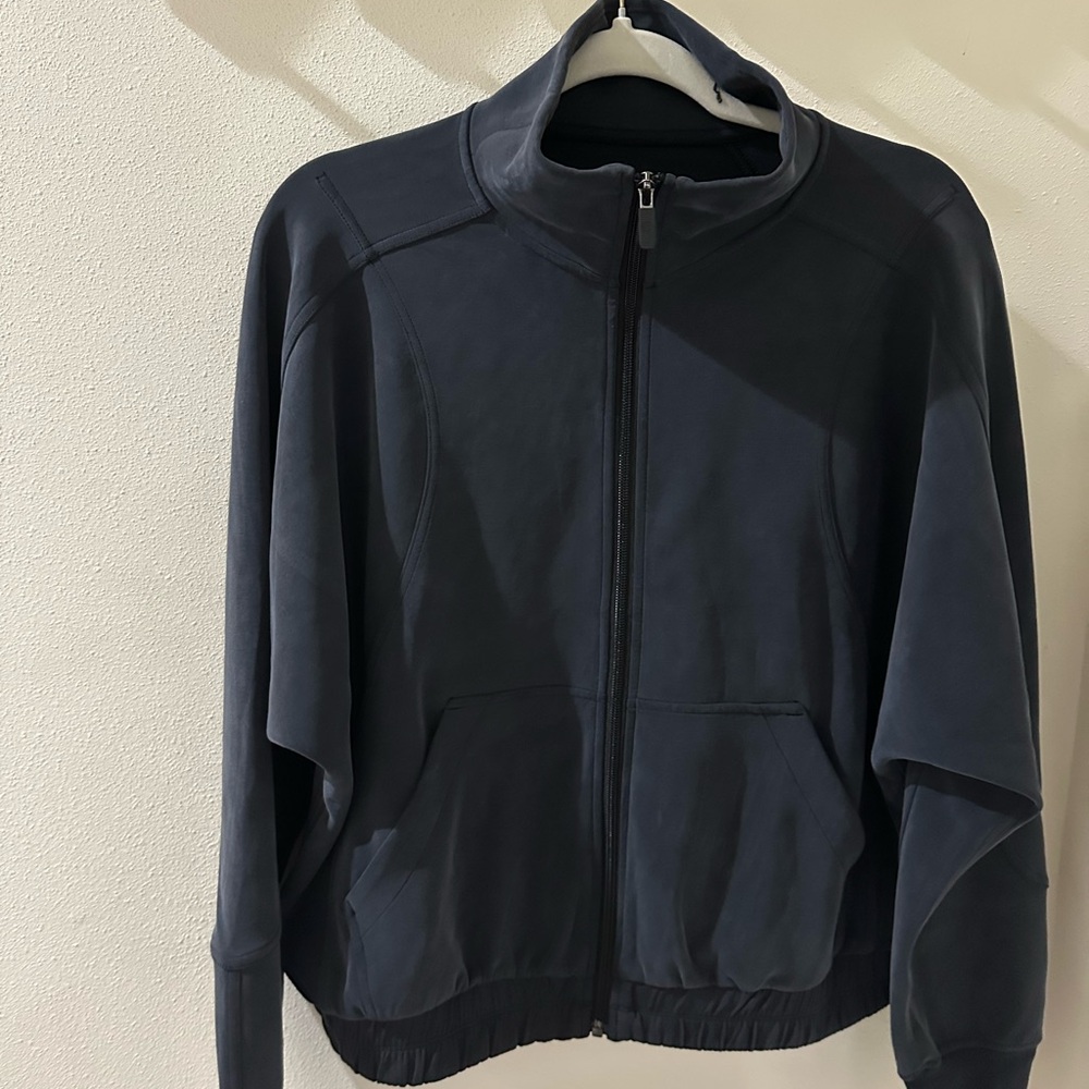 Women’s Lululemon Softstreme Funnel Neck Full Zip-Up Size 12, Deep Blue/Navy